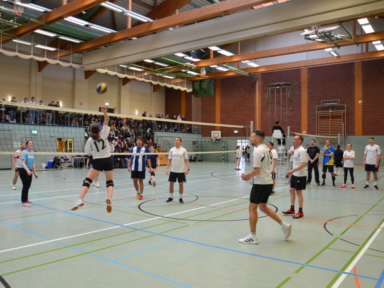 2025_12_19_Volleyballturnier (8)