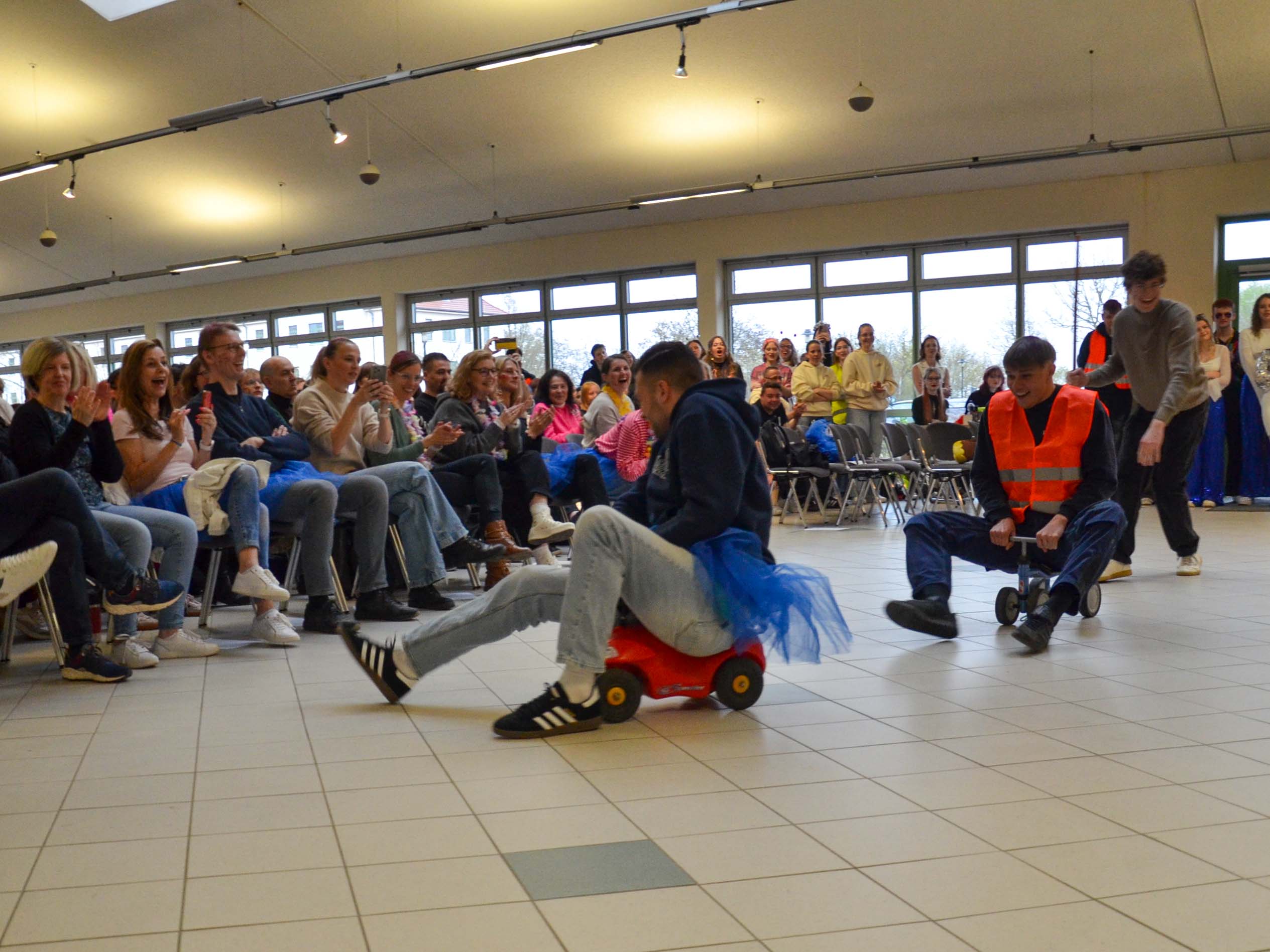 2026_04_10_Letzter_Schultag_BG23 (6)